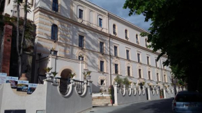 Гостиница Palazzo Moraschi Subiaco, Субиако